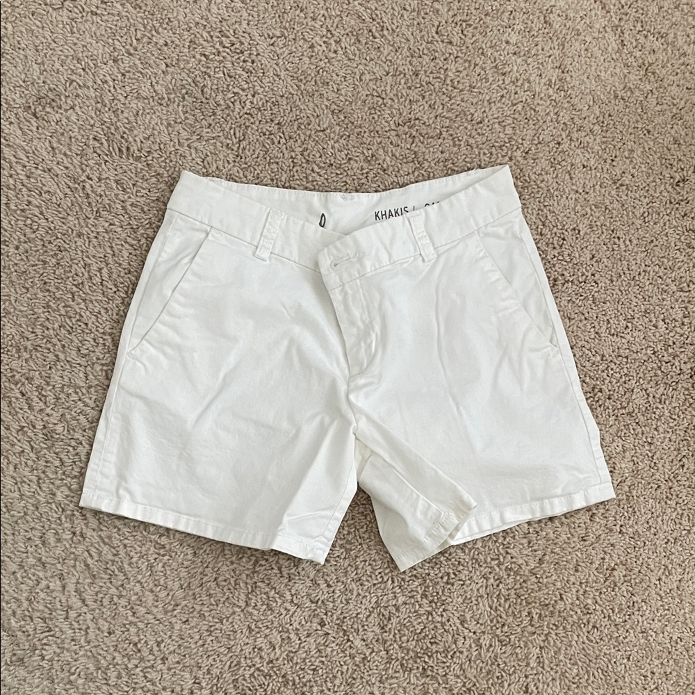GAP Women's White Flat Front Shorts